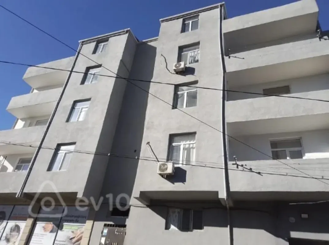 Satılır 2 otaqlı yeni tikili 52 m²