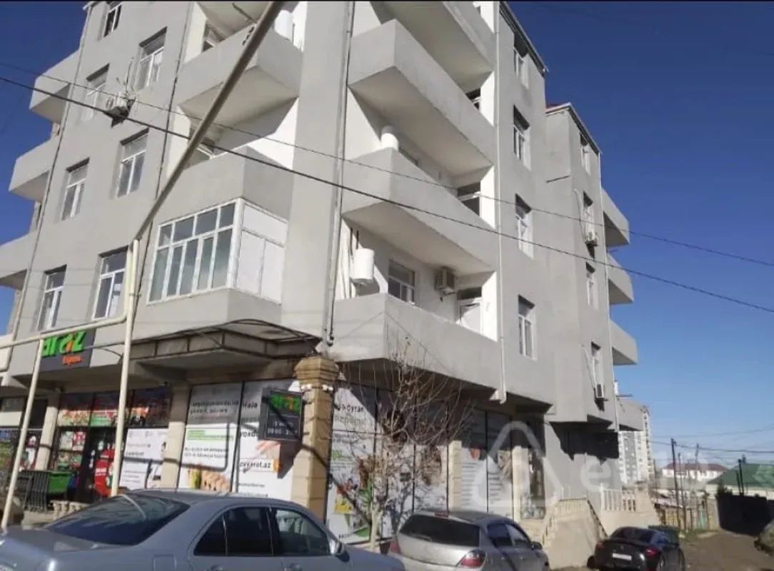 Satılır 2 otaqlı yeni tikili 52 m²