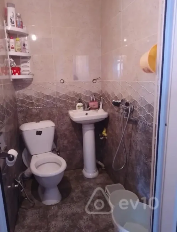 Satılır 2 otaqlı yeni tikili 52 m²