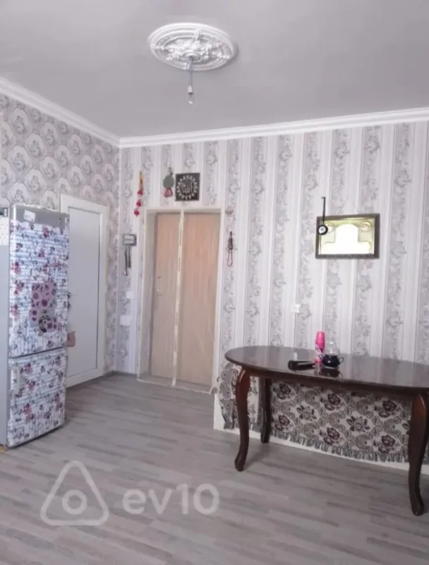 Satılır 2 otaqlı yeni tikili 52 m²