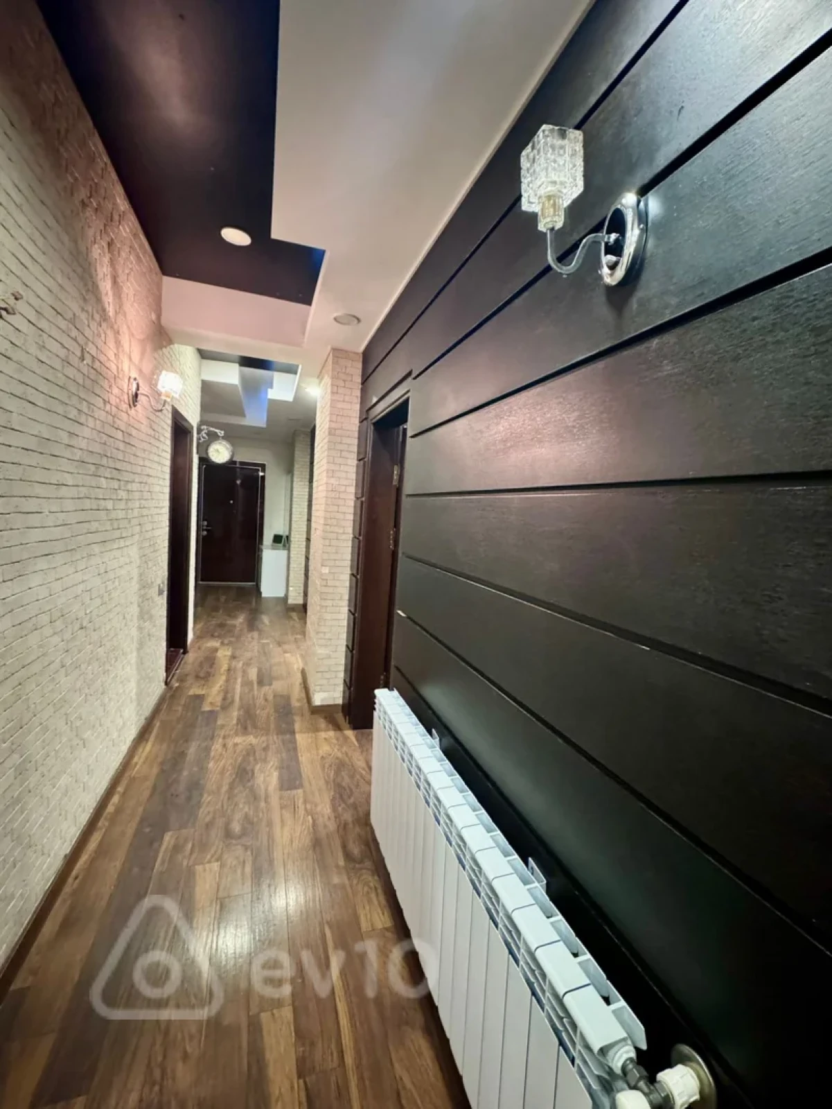 Kirayə verilir 4 otaqlı yeni tikili 200 m²