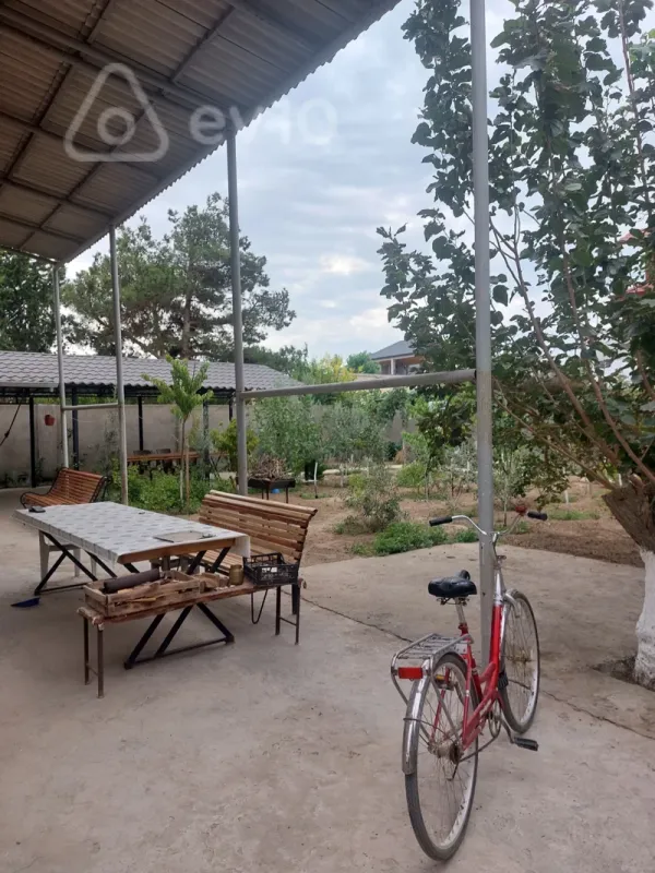 Satılır 6 otaqlı həyət evi 6 m²