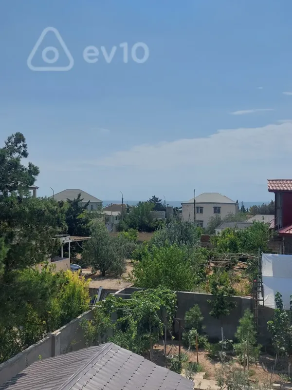 Satılır 6 otaqlı həyət evi 6 m²