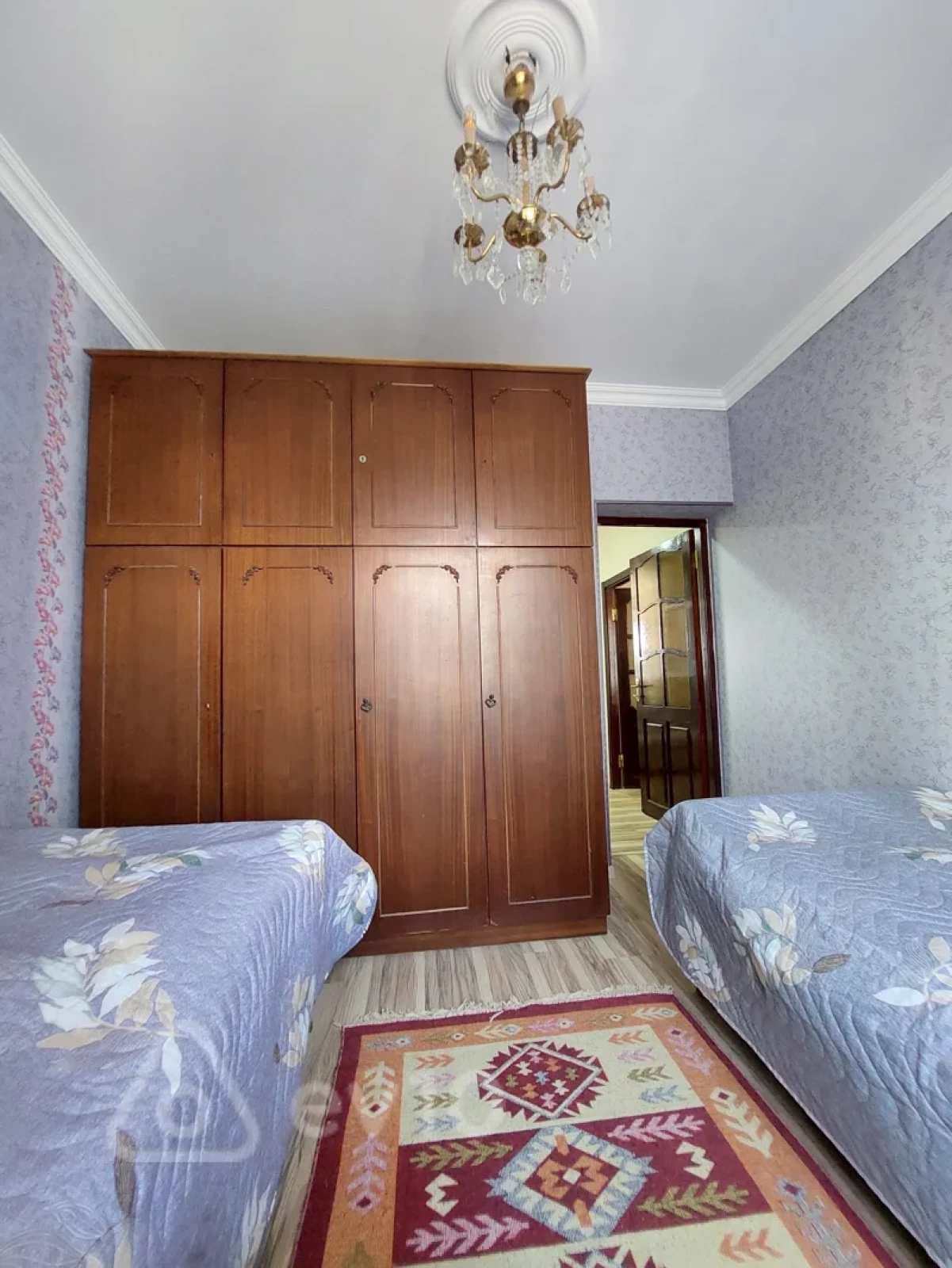 Satılır 6 otaqlı həyət evi 6 m²
