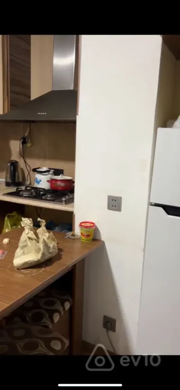 Kirayə verilir 2 otaqlı köhnə tikili 65 m²