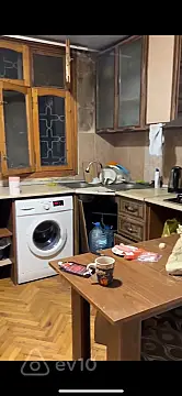 Kirayə verilir 2 otaqlı köhnə tikili 65 m²