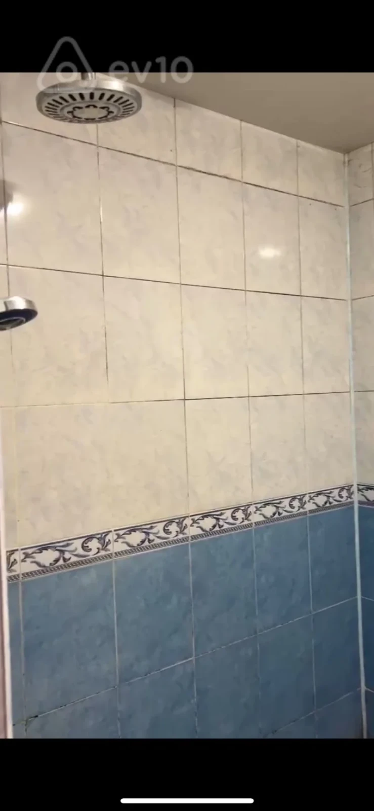 Kirayə verilir 2 otaqlı köhnə tikili 65 m²