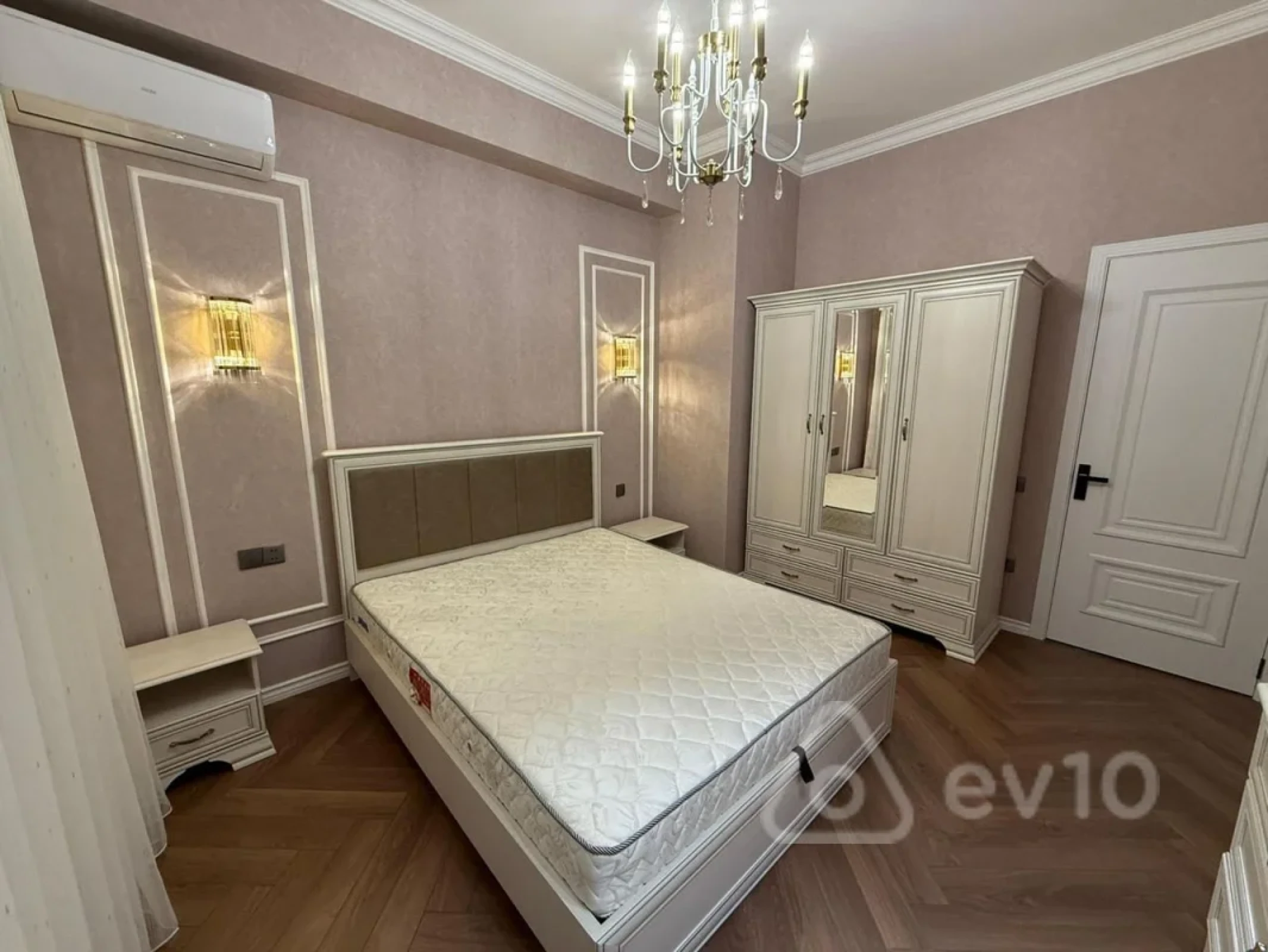 Kirayə verilir 2 otaqlı yeni tikili 55 m²