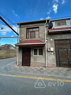 Kirayə verilir 2 otaqlı həyət evi 65 m²