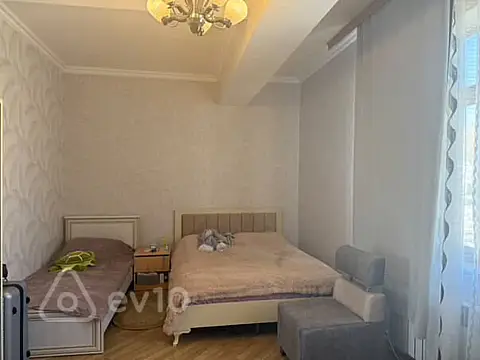 Kirayə verilir 2 otaqlı yeni tikili 65 m²