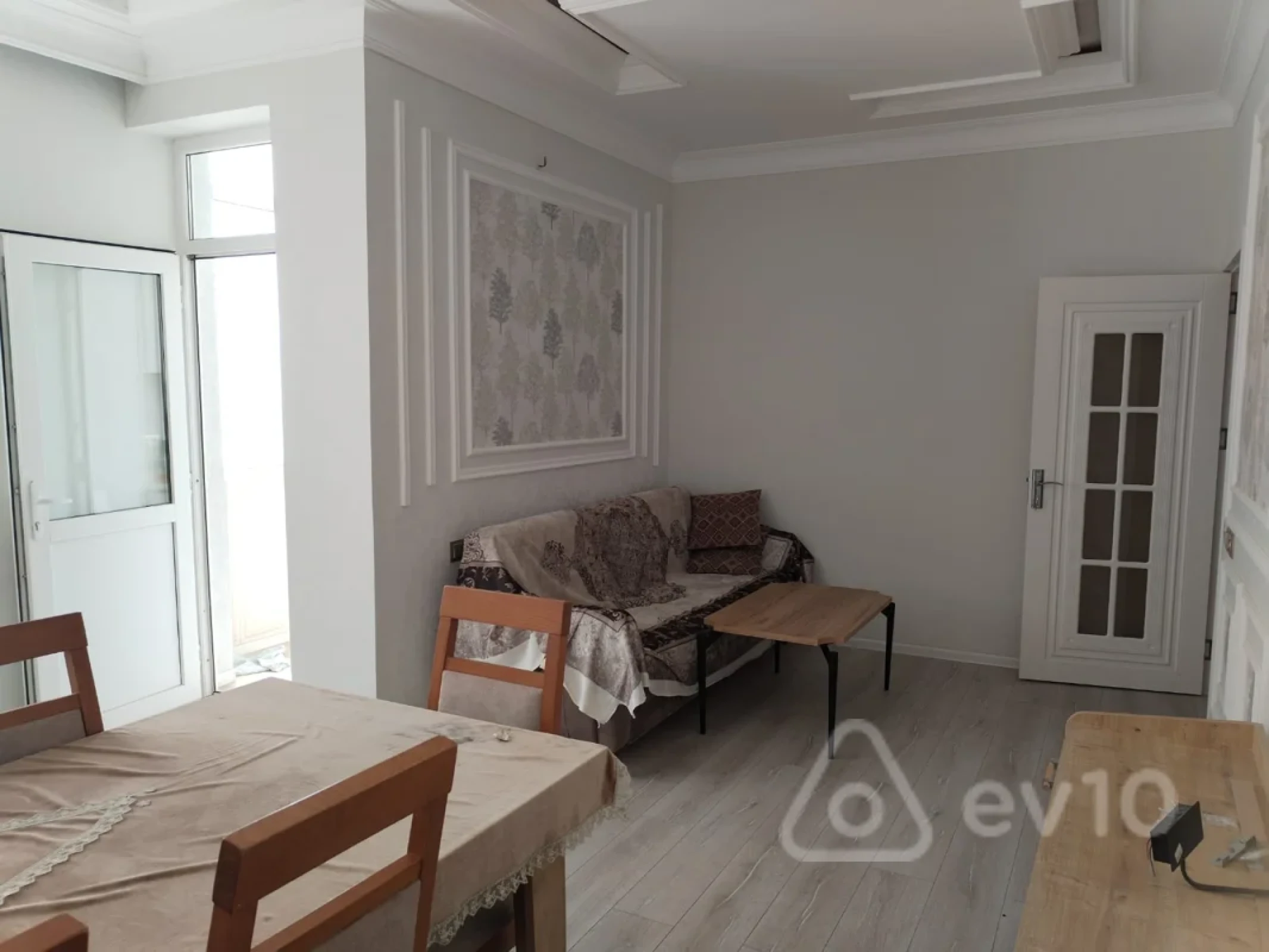 Satılır 3 otaqlı yeni tikili 65 m²