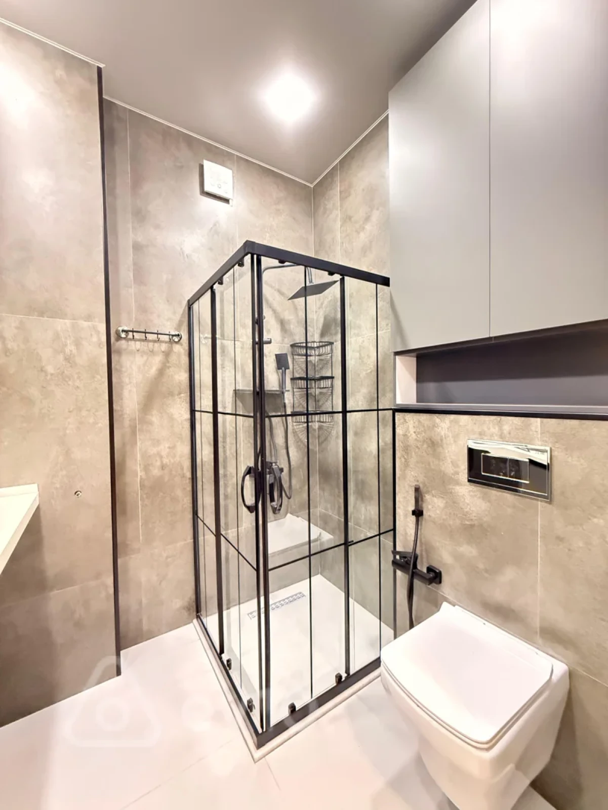 Kirayə verilir 2 otaqlı yeni tikili 55 m²