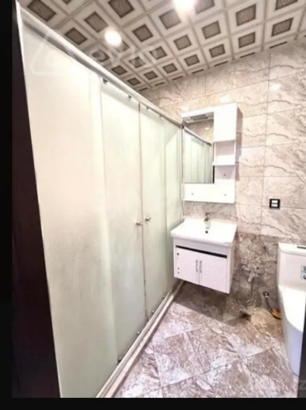 Kirayə verilir 3 otaqlı yeni tikili 120 m²