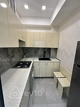 Kirayə verilir 2 otaqlı yeni tikili 60 m²