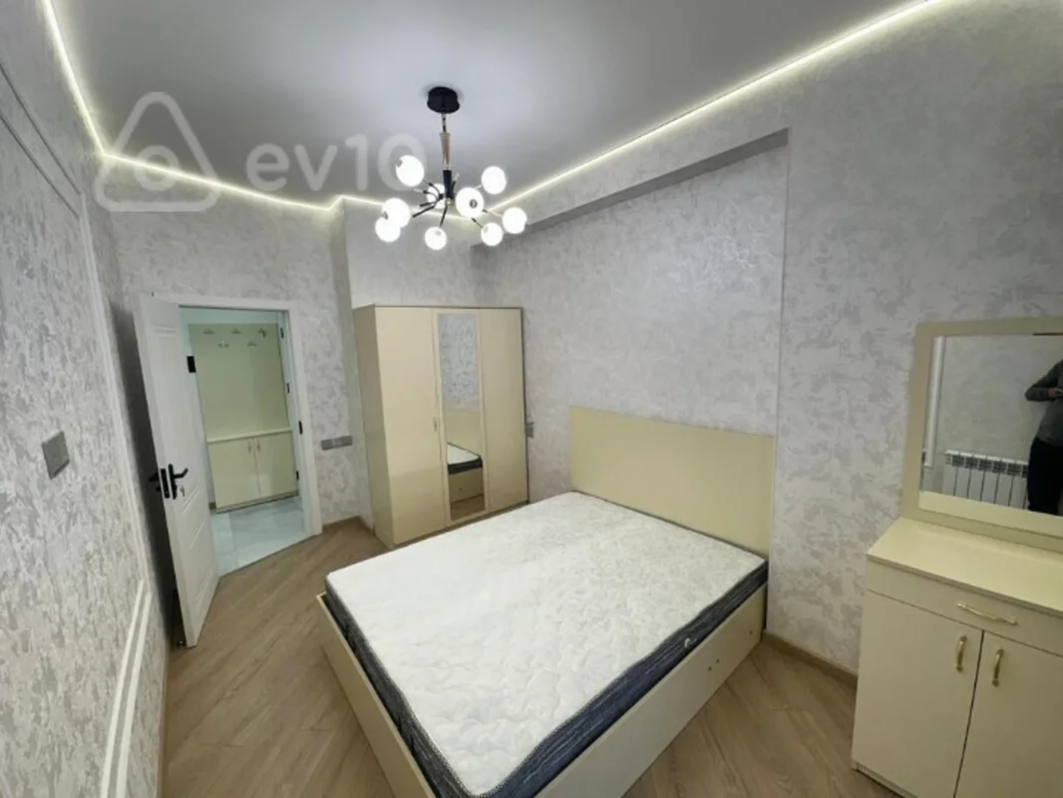 Kirayə verilir 2 otaqlı yeni tikili 60 m²