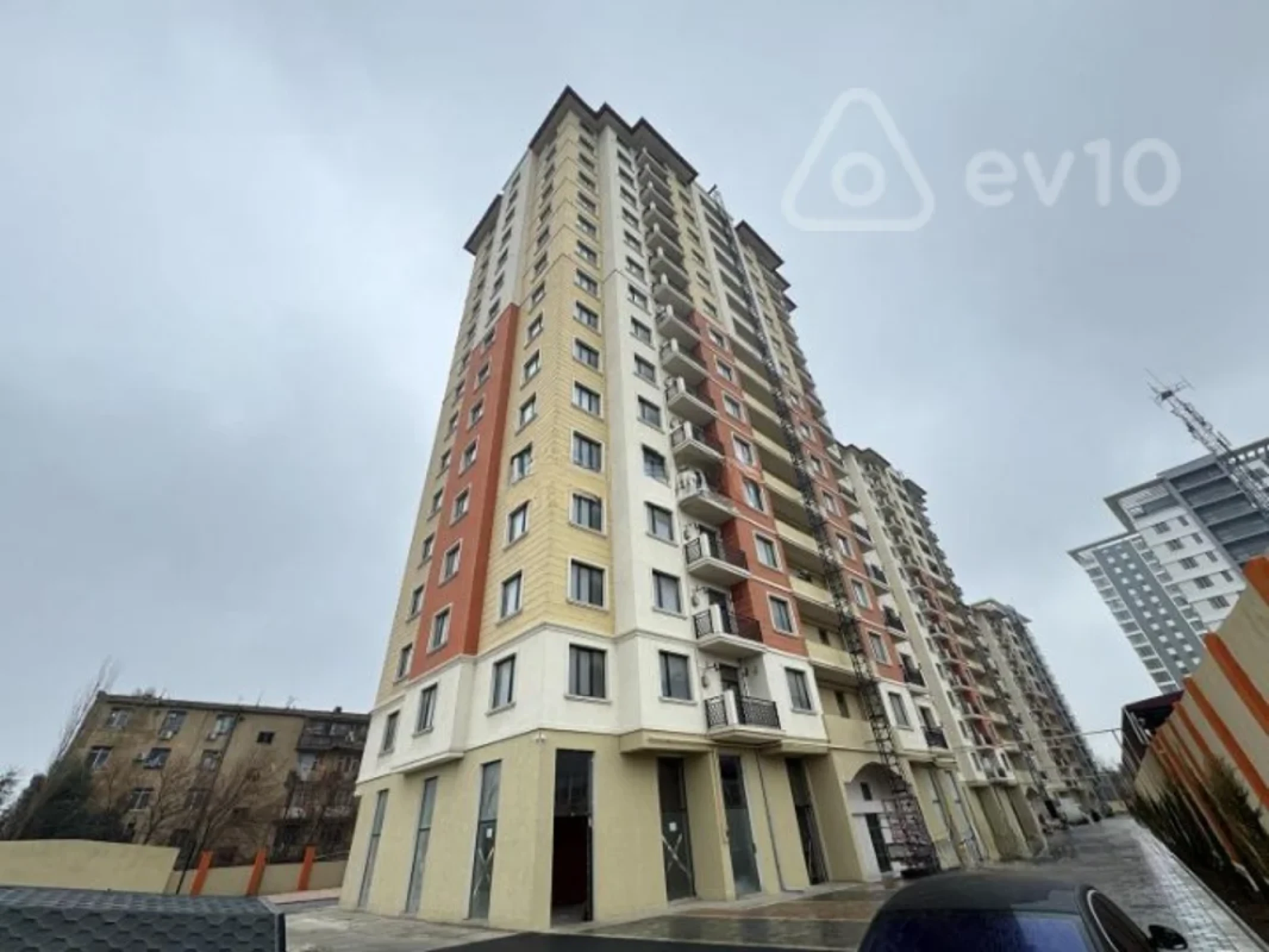 Kirayə verilir 2 otaqlı yeni tikili 60 m²