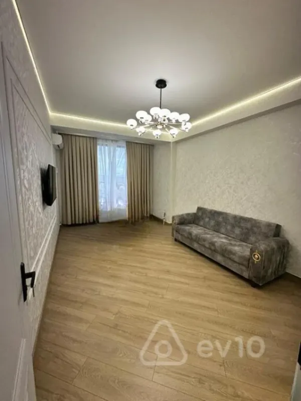 Kirayə verilir 2 otaqlı yeni tikili 60 m²