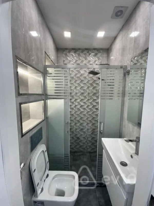 Kirayə verilir 2 otaqlı yeni tikili 60 m²