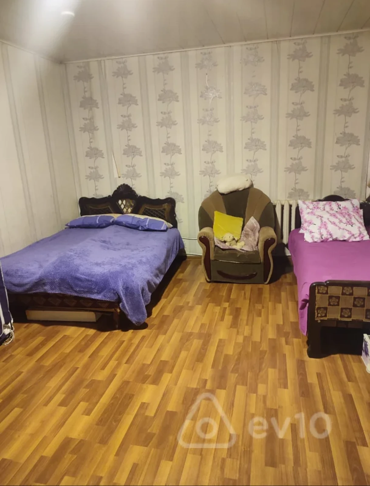 Kirayə verilir 3 otaqlı köhnə tikili 85 m²