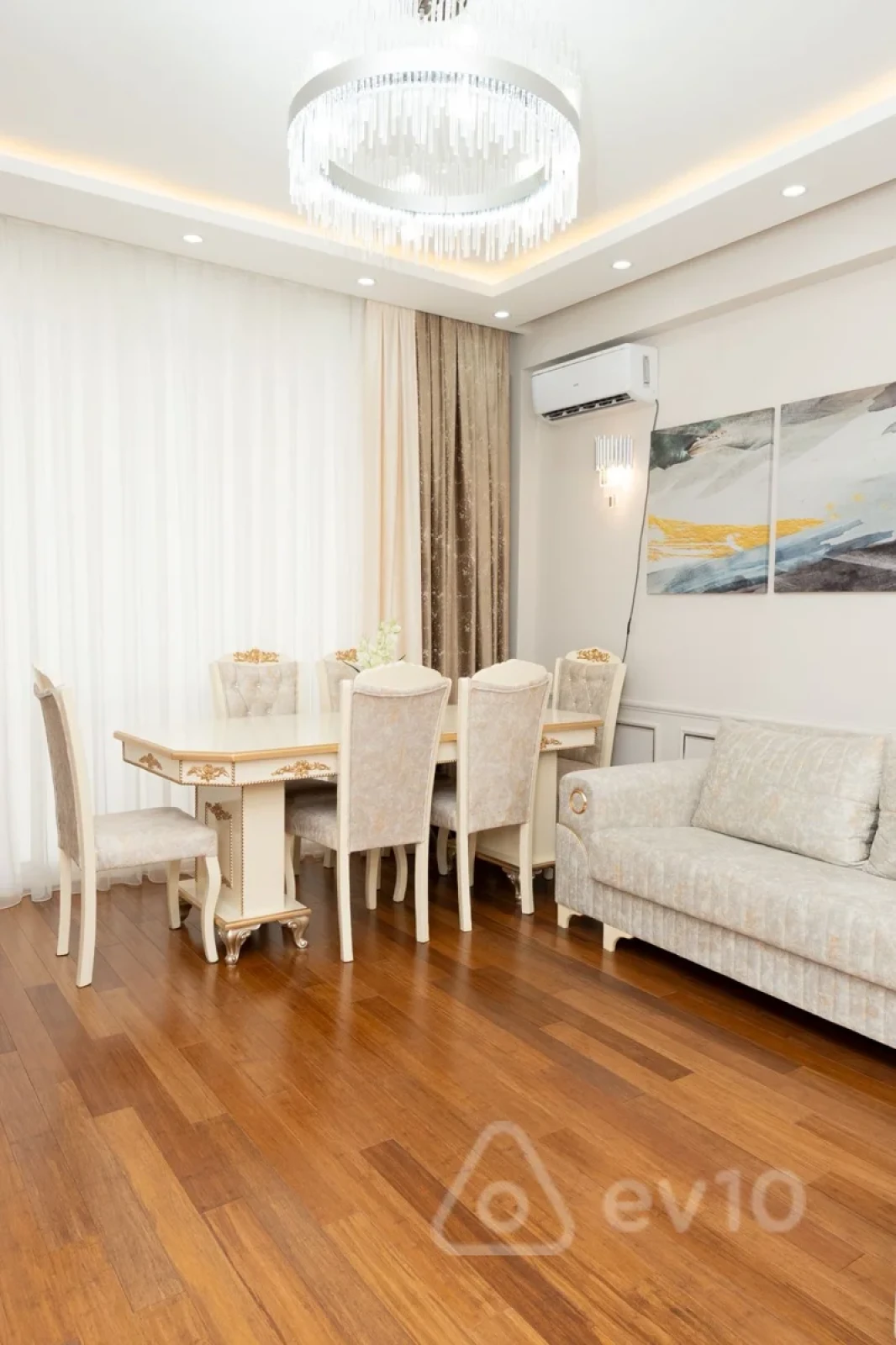 Kirayə verilir 2 otaqlı yeni tikili 60 m²