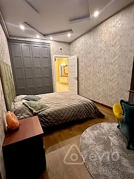 Kirayə verilir 4 otaqlı yeni tikili 145 m²