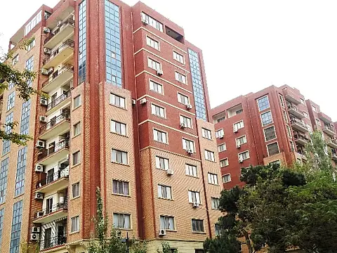 Kirayə verilir 4 otaqlı yeni tikili 180 m² — Bakı, Nərimanov 4 otaq 180.00 m²