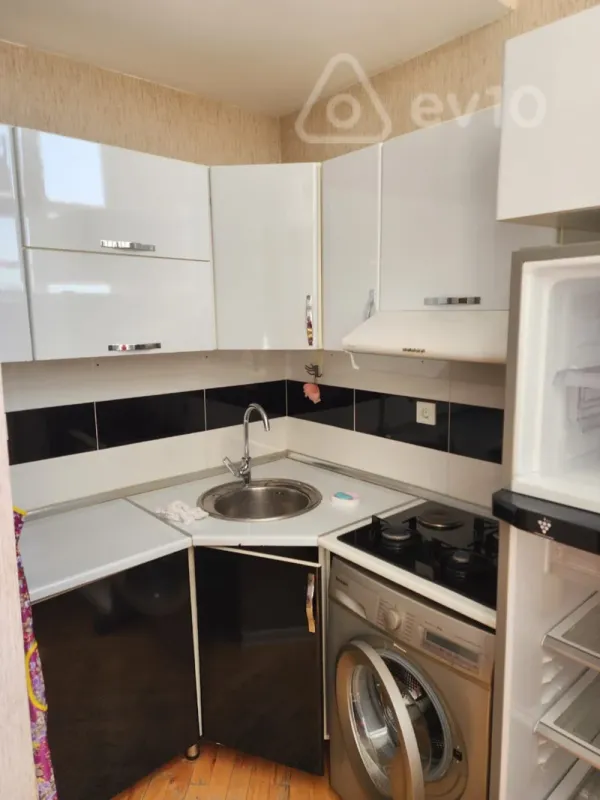 Satılır 3 otaqlı yeni tikili 65 m²