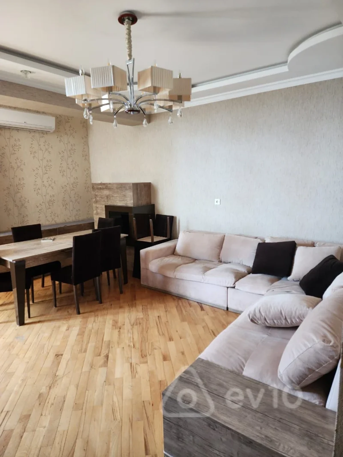 Satılır 3 otaqlı yeni tikili 65 m²