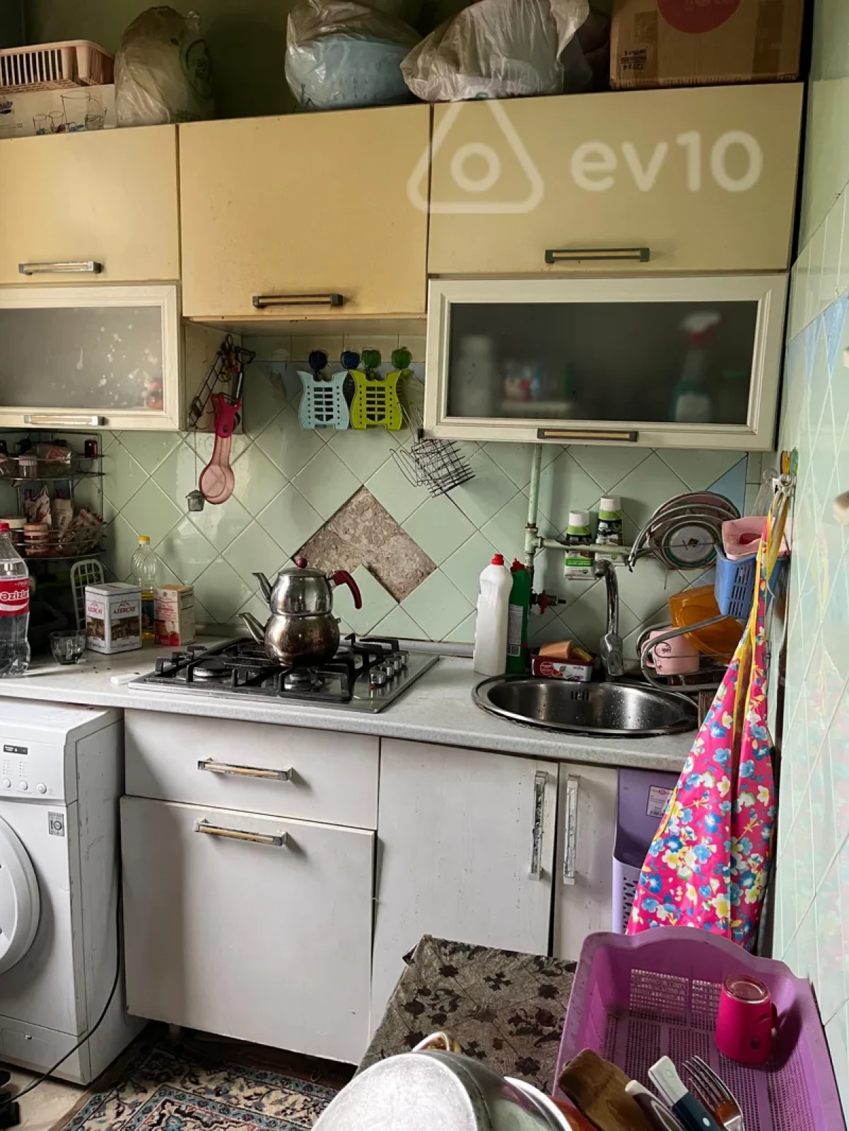 Kirayə verilir 3 otaqlı köhnə tikili 70 m²