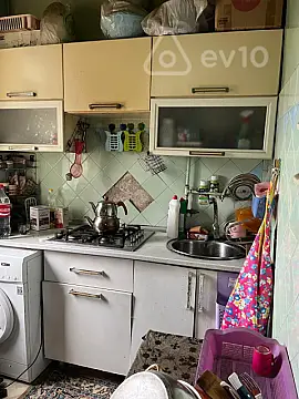 Kirayə verilir 3 otaqlı köhnə tikili 70 m²