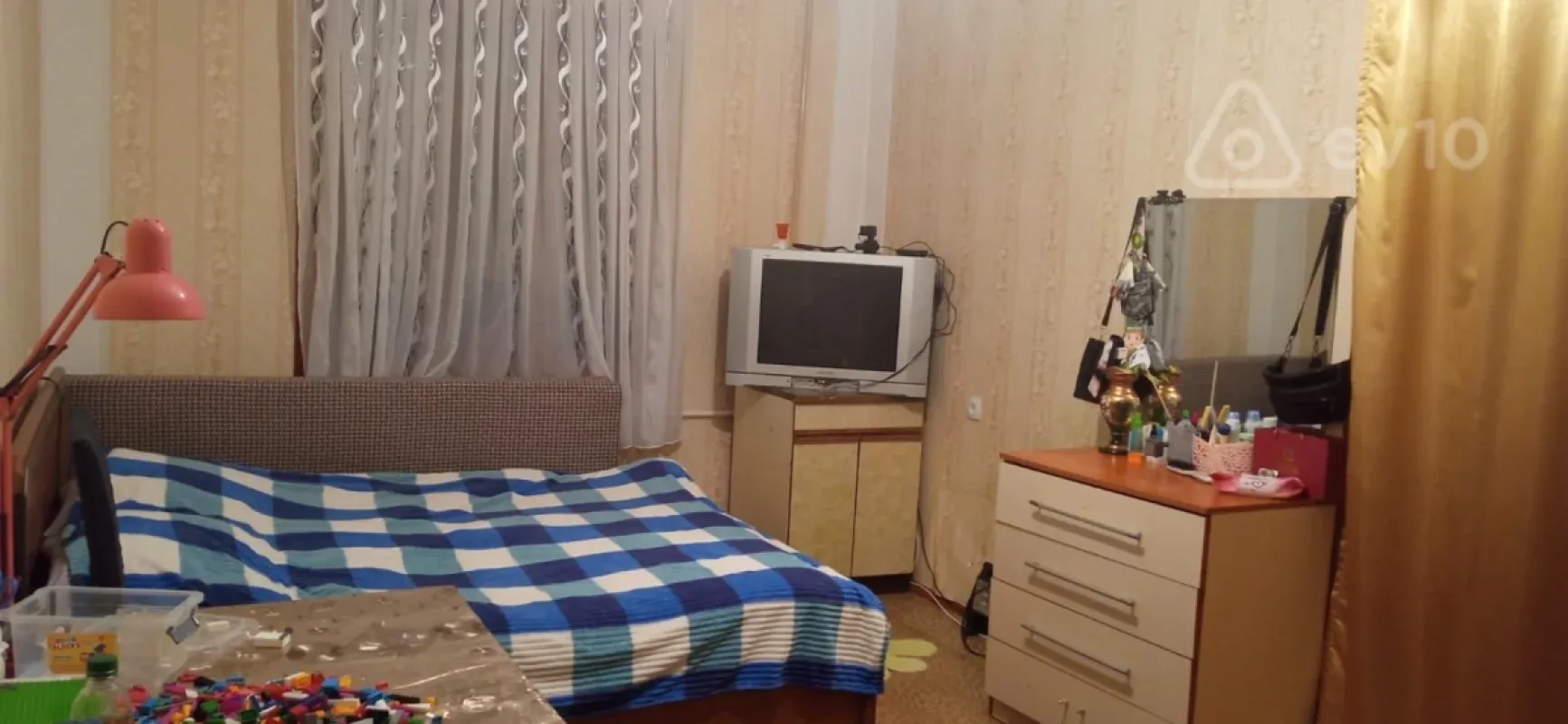 Kirayə verilir 3 otaqlı köhnə tikili 70 m²