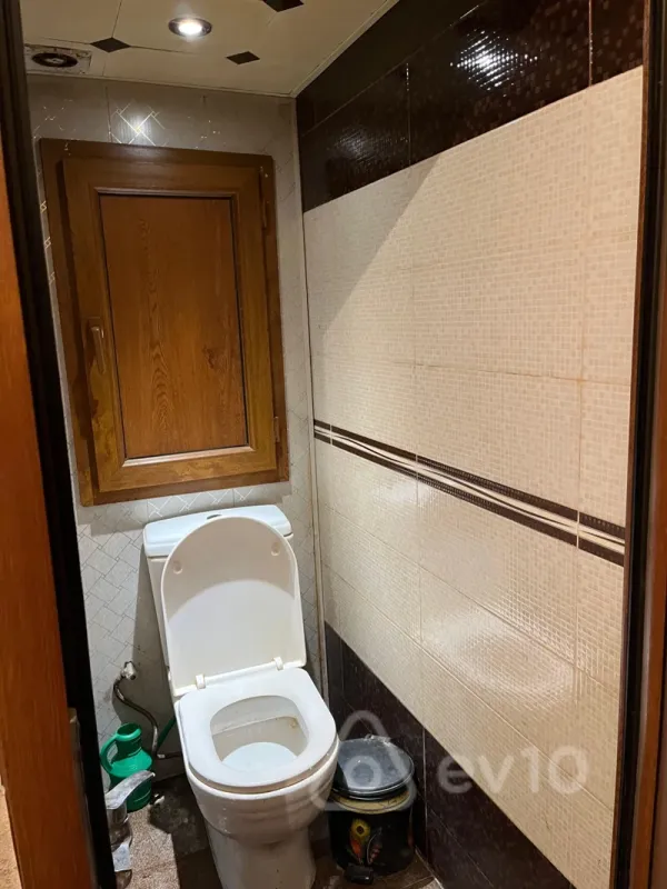 Kirayə verilir 3 otaqlı köhnə tikili 70 m²