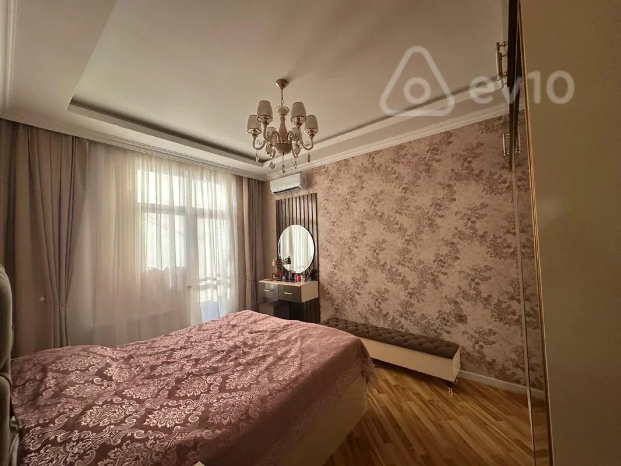 Satılır 3 otaqlı yeni tikili 124 m²