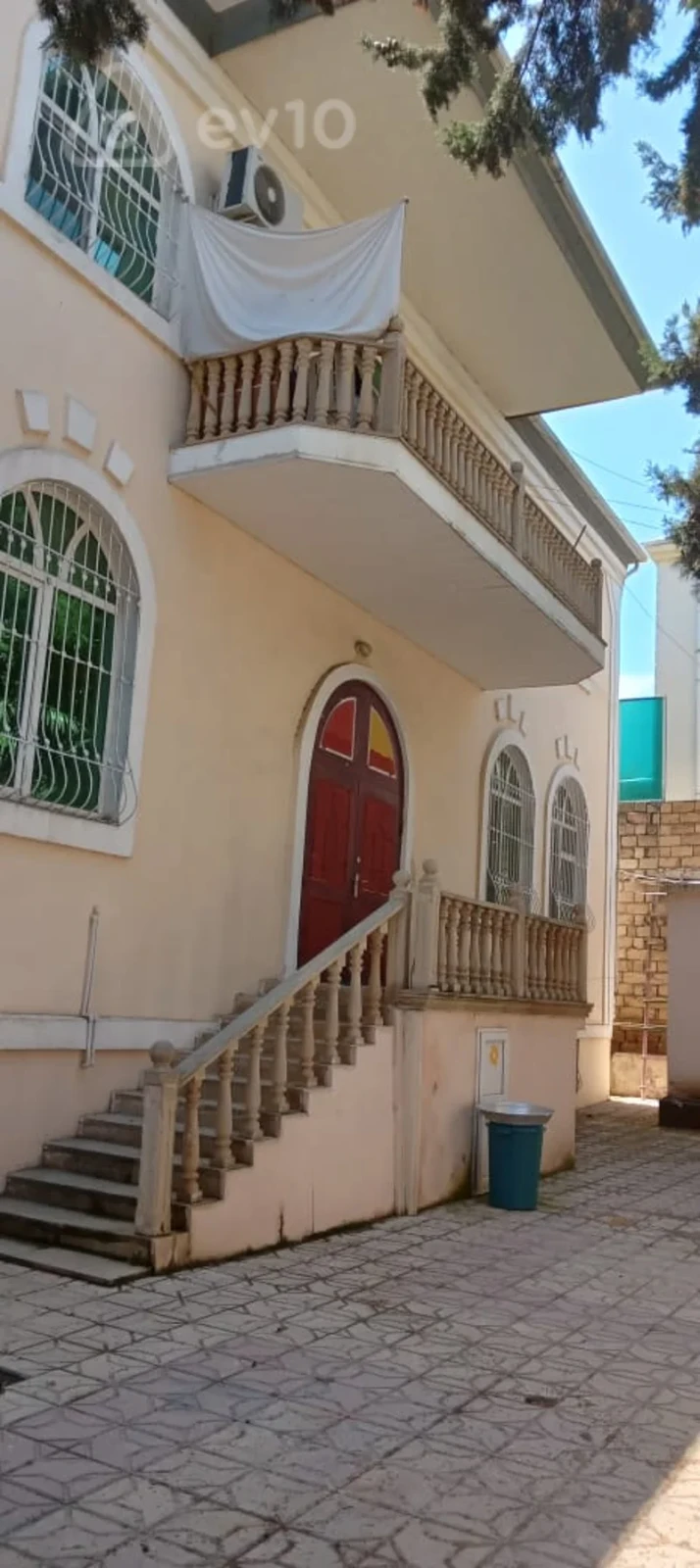 Kirayə verilir 10 otaqlı ofis 750 m²