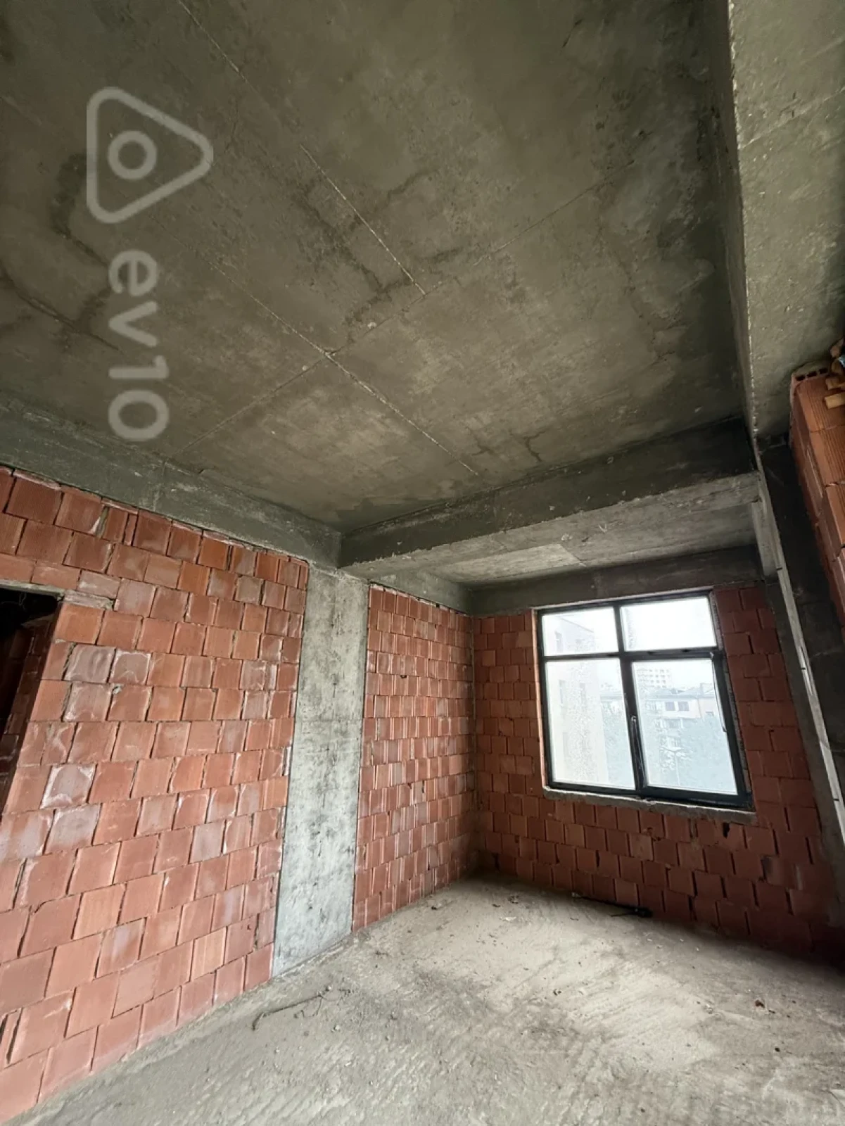 Satılır 4 otaqlı yeni tikili 131 m²
