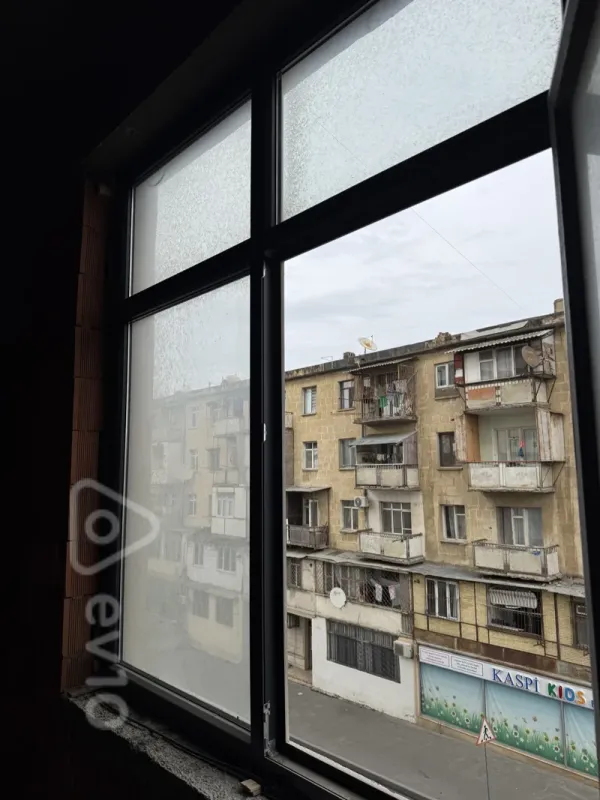 Satılır 4 otaqlı yeni tikili 131 m²