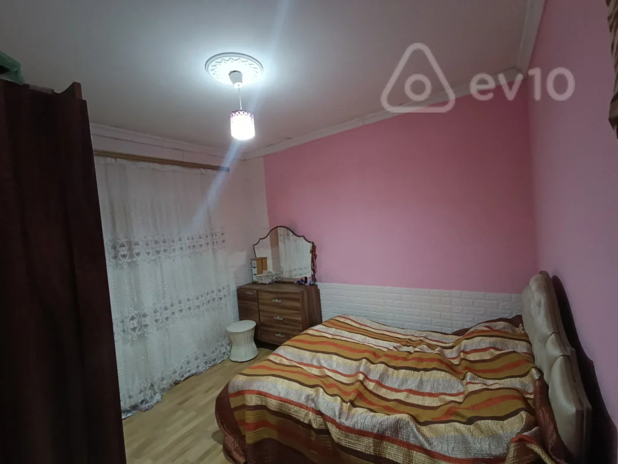Satılır 3 otaqlı həyət evi 72 m²
