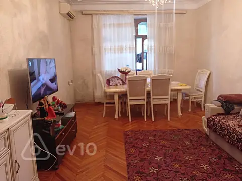 Kirayə verilir 2 otaqlı köhnə tikili 100 m² — Bakı, Nərimanov 2 otaq 100.00 m²