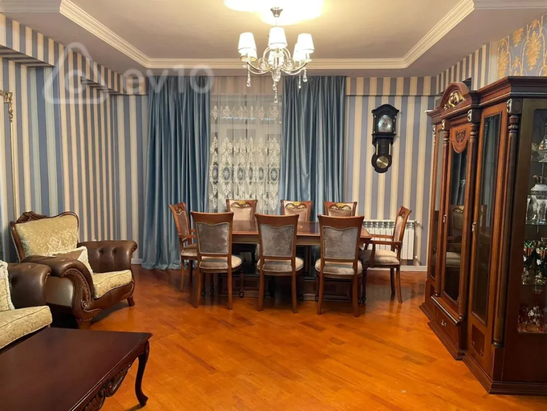 Satılır 4 otaqlı yeni tikili 142 m²