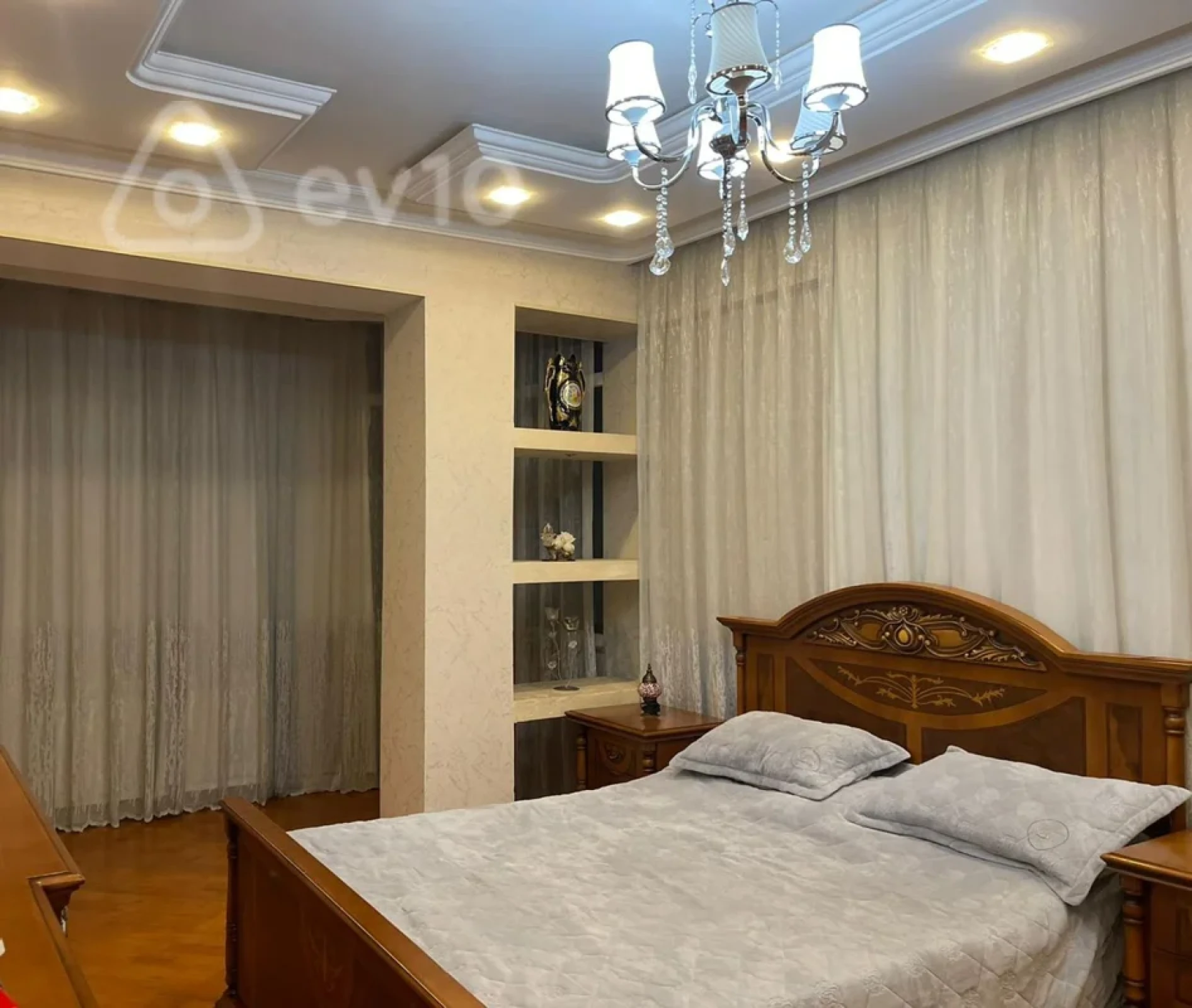 Satılır 4 otaqlı yeni tikili 142 m²