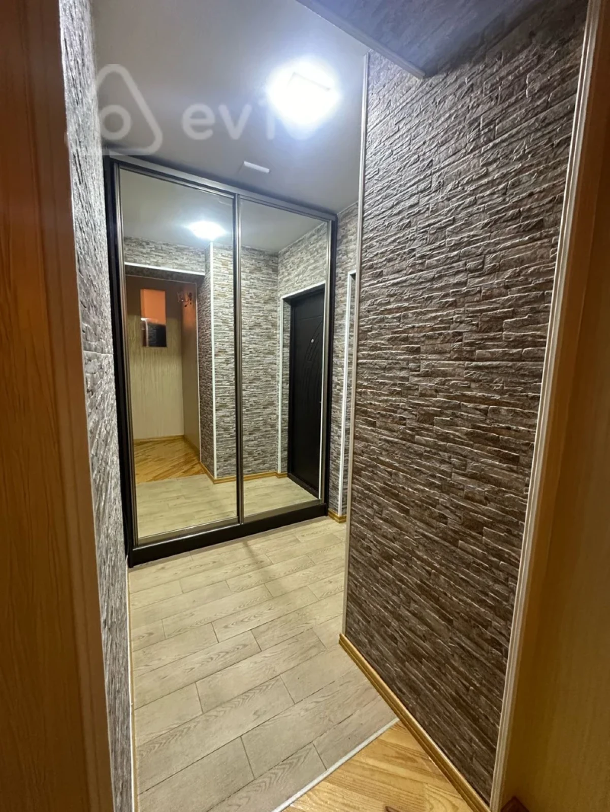 Satılır 4 otaqlı yeni tikili 150 m²