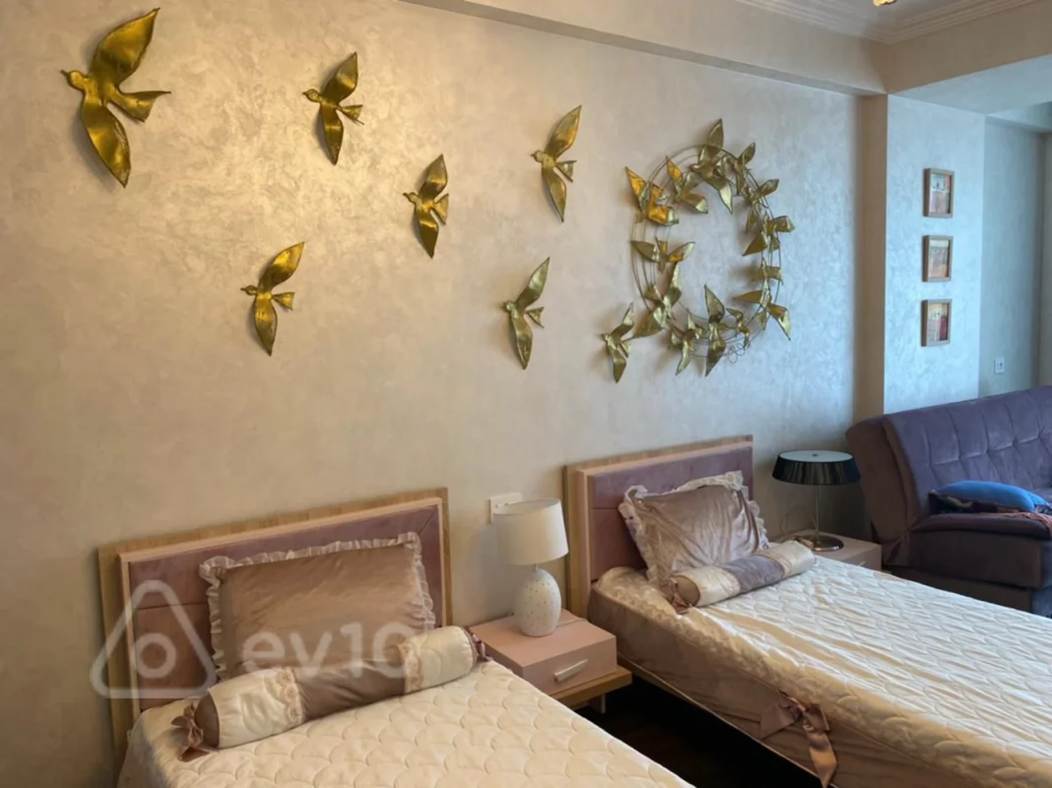 Satılır 4 otaqlı yeni tikili 200 m²