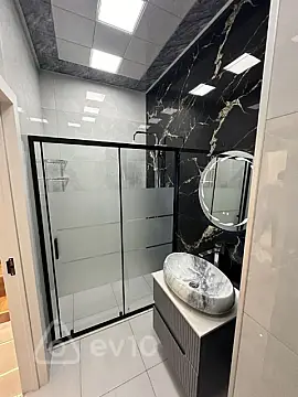 Kirayə verilir 2 otaqlı yeni tikili 60 m²