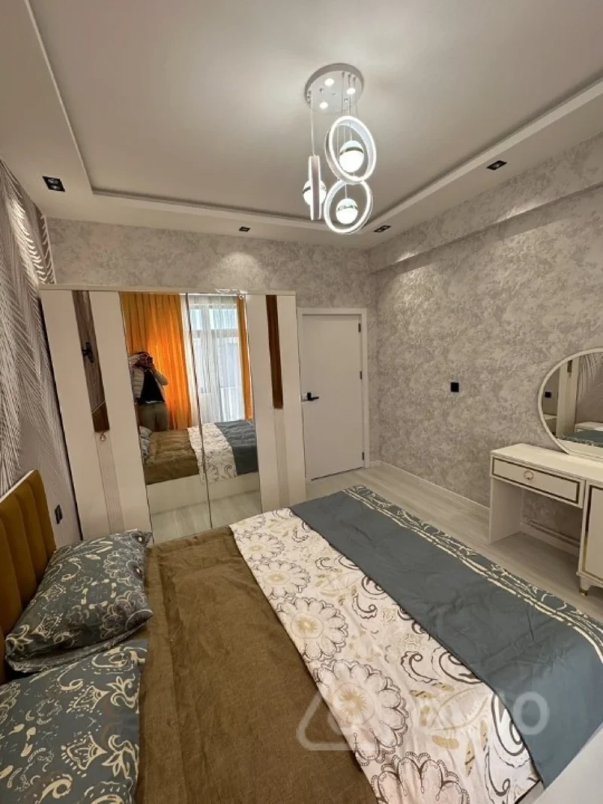 Kirayə verilir 2 otaqlı yeni tikili 60 m²