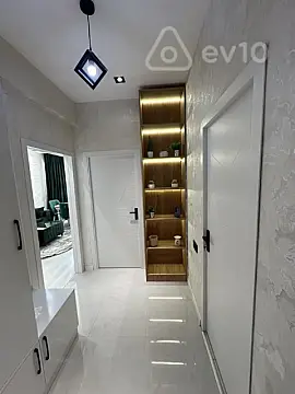 Kirayə verilir 2 otaqlı yeni tikili 60 m²