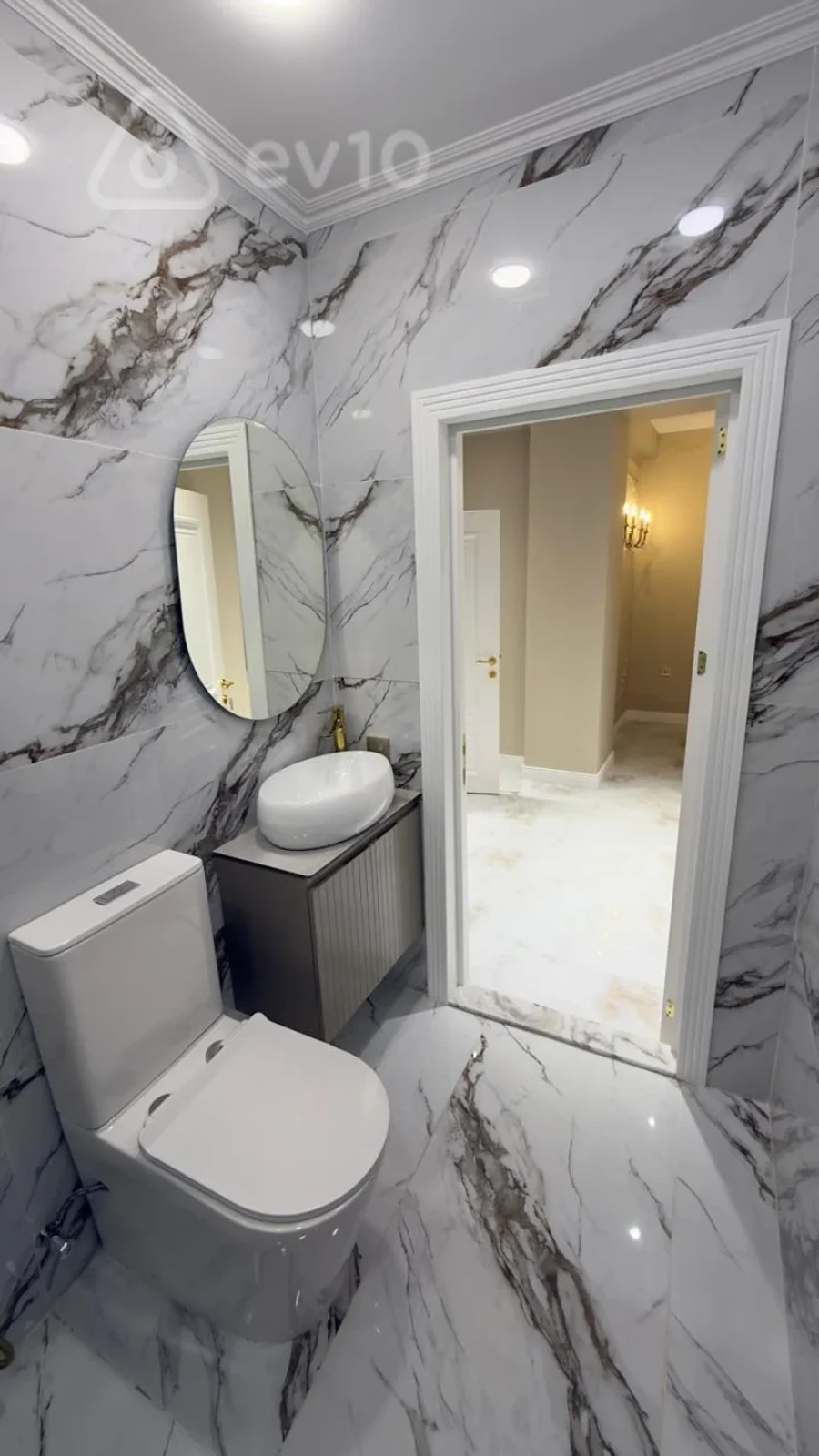 Satılır 2 otaqlı yeni tikili 58 m²