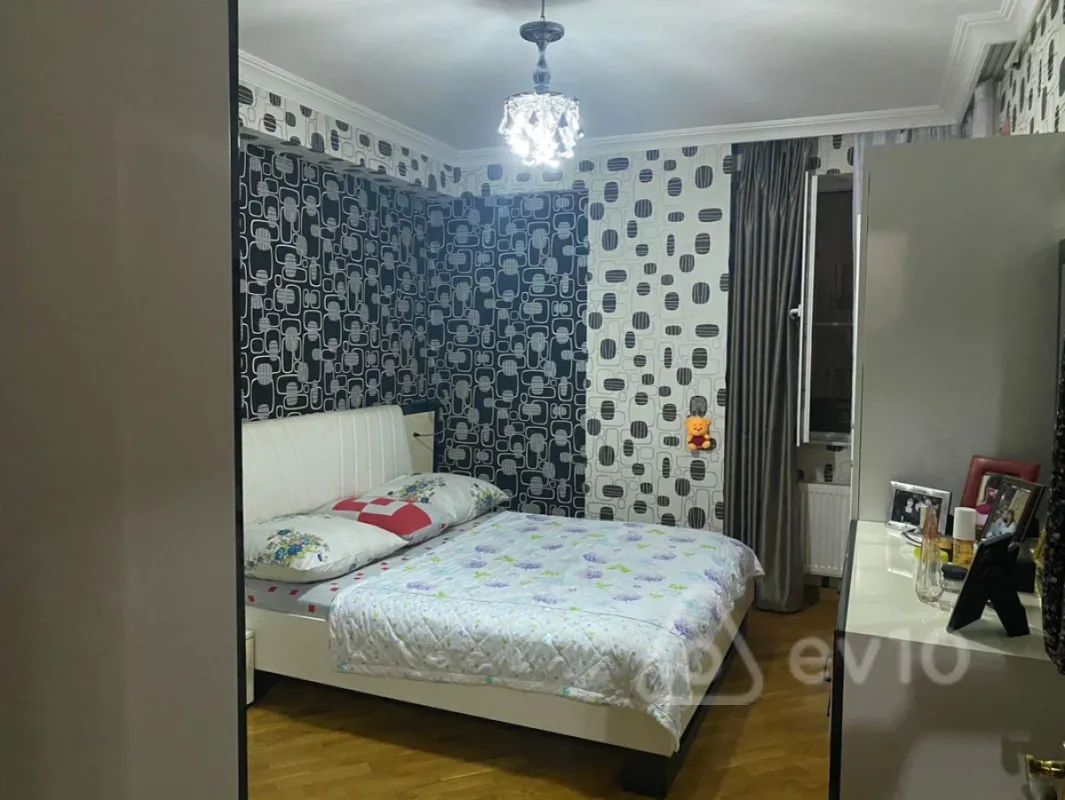 Satılır 2 otaqlı yeni tikili 65 m²
