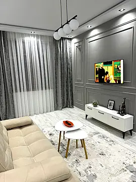 Kirayə verilir 2 otaqlı yeni tikili 72 m²