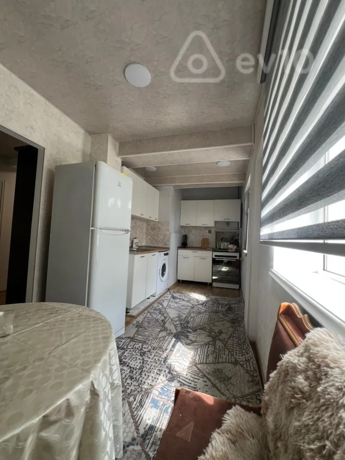 Kirayə verilir 2 otaqlı yeni tikili 85 m²
