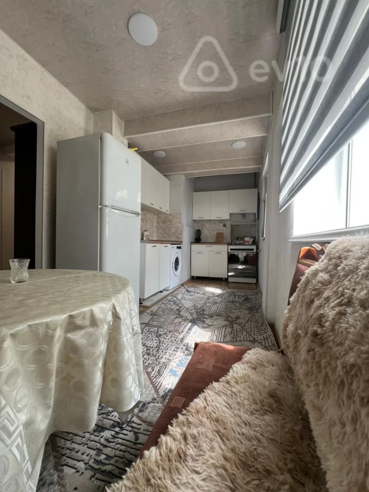 Kirayə verilir 2 otaqlı yeni tikili 85 m²